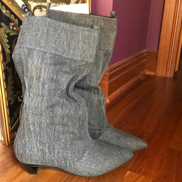 Hiroshi Shoes - NWT 8.5 Hiroshi Black Denim KittenHeel Boots